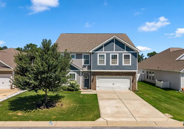 Photo 1 of Single family home for sale at 554 Elwood Dr, Duncan, SC 29334 | MLS# SPN339587 | Listing updated on 2026-08-09