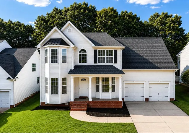 Photo 1 of Single family home for sale at 549 E Abington Way, Spartanburg, SC 29301 | MLS# SPN339622 | Listing updated on 2026-08-20