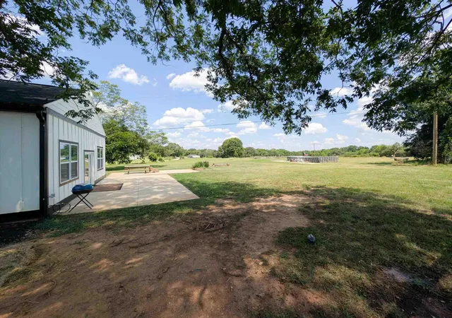Photo 4 of Single family home for sale at 250 Bryant Rd, Pacolet, SC 29372 | MLS# SPN339625 | Listing updated on 2026-08-09