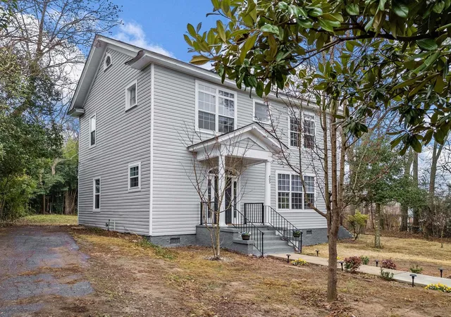 Photo 3 of Single family home for sale at 405 S Pinckney St, Union, SC 29379 | MLS# SPN339637 | Listing updated on 2026-09-04