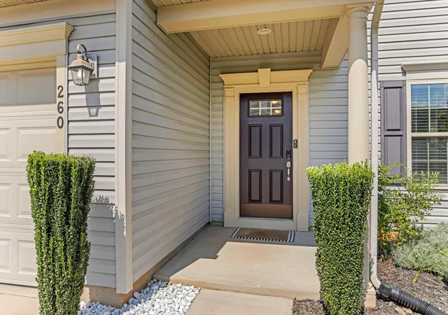 Photo 3 of Single family home for sale at 260 Mercer Dr, Simpsonville, SC 29681 | MLS# SPN339660 | Listing updated on 2026-08-08