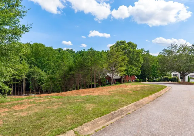 Photo 2 of Land for sale at 223 Hillsboro Tr, Spartanburg, SC 29301 | MLS# SPN339738 | Listing updated on 2026-07-24