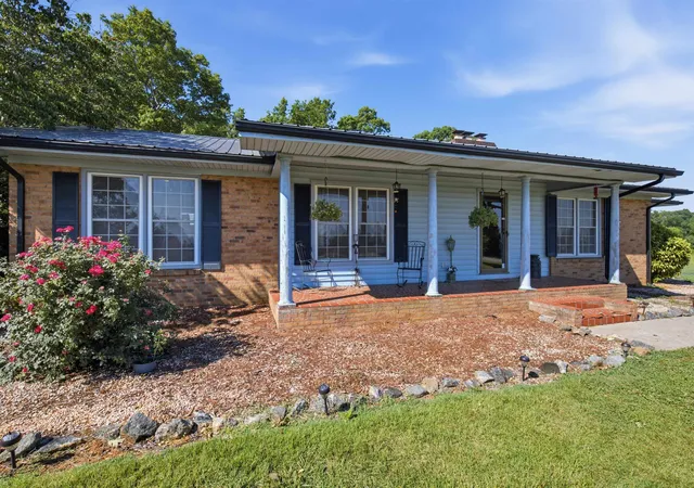 Photo 3 of Single family home for sale at 828 Ferry Rd, Forest City, NC 28043 | MLS# SPN339739 | Listing updated on 2026-08-21
