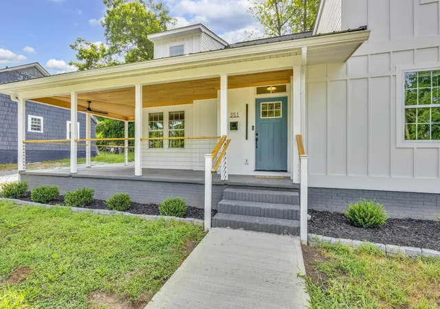 Photo 2 of Single family home for sale at 351 Winsmith Ave, Spartanburg, SC 29306 | MLS# SPN339747 | Listing updated on 2026-08-20