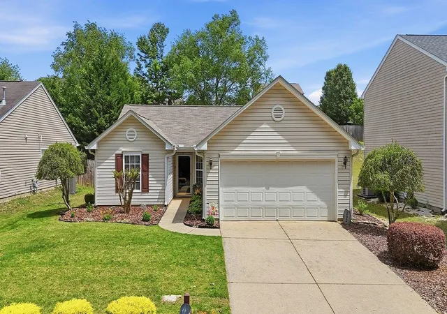 Photo 2 of Sale Pending at 205 Garfield Ln, Simpsonville, SC 29681 | MLS# SPN339751 | Listing updated on 2026-09-02