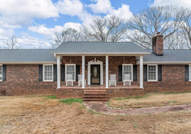 2nd image of 170 Oak Ridge Dr, Jonesville, SC 29353 | MLS# SPN339755