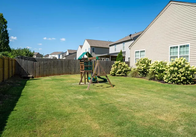 Photo 5 of Single family home for sale at 554 Friar Park Ln, Lyman, SC 29365 | MLS# SPN339759 | Listing updated on 2026-07-24