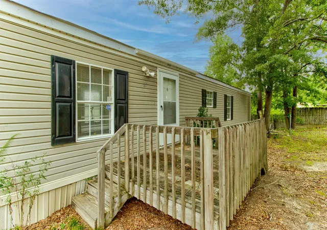 Photo 4 of Sale Pending at 117 Nicky Ln, Blacksburg, SC 29702 | MLS# SPN339789 | Listing updated on 2026-08-29