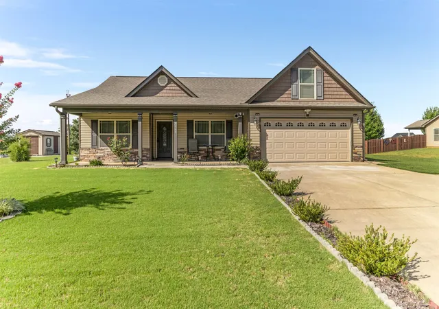 Photo 1 of Single family home for sale at 3161 Rainbow Lake Rd, Inman, SC 29349 | MLS# SPN339791 | Listing updated on 2026-07-31