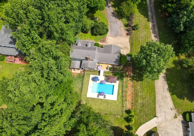 1st image of 102 Hickory Hollow Dr, Inman, SC 29349 | MLS# SPN339807