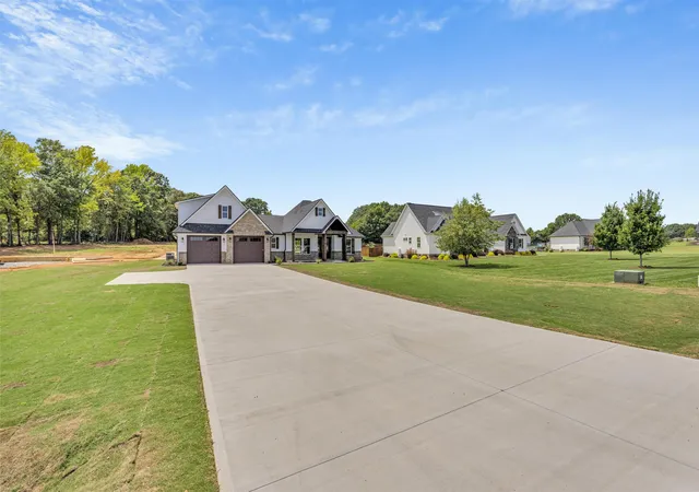 3rd image of 1111 N Green River Rd, Gaffney, SC 29341 | MLS# SPN339821