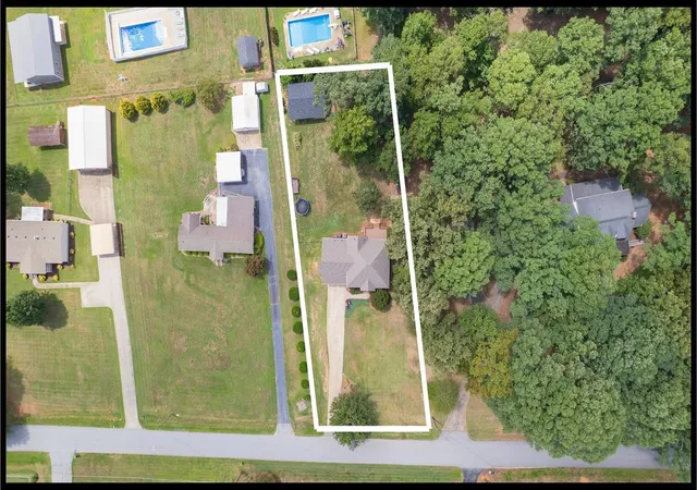Photo 46 of Single family home for sale at 211 Sunrise Dr, Greer, SC 29651 | MLS# SPN339838 | Listing updated on 2026-09-04