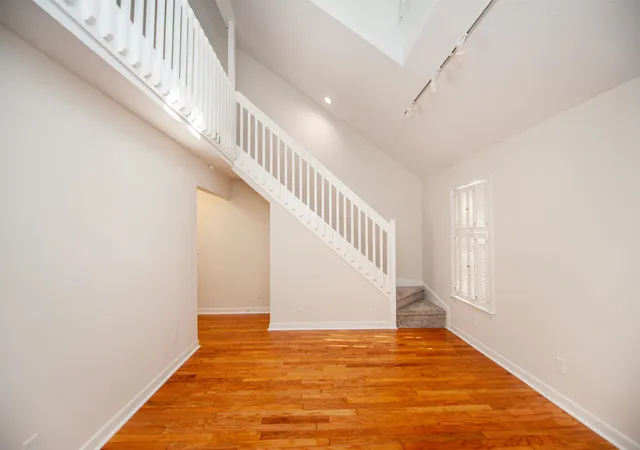 Photo 3 of Townhouse for sale at 140 Inwood Ct, Spartanburg, SC 29302 | MLS# SPN339841 | Listing updated on 2026-10-18