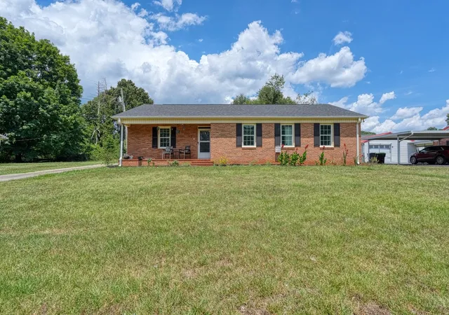 Photo 1 of Single family home for sale at 112 Cardinal Ave, Inman, SC 29349 | MLS# SPN339855 | Listing updated on 2026-08-06