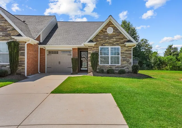 Photo 2 of Townhouse for sale at 340 Amelia Springs Ln, Moore, SC 29369 | MLS# SPN339868 | Listing updated on 2026-09-23