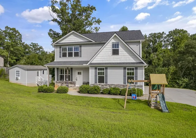 Photo 3 of Single family home for sale at 109 Lyman Lake Rd, Lyman, SC 29365 | MLS# SPN339875 | Listing updated on 2026-07-31