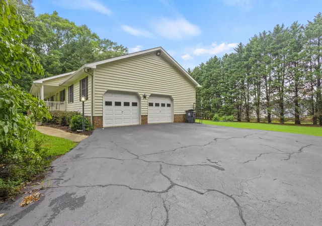 Photo 31 of Sale Pending at 108 Cardinal Dr, Lyman, SC 29365 | MLS# SPN339888 | Listing updated on 2026-08-22