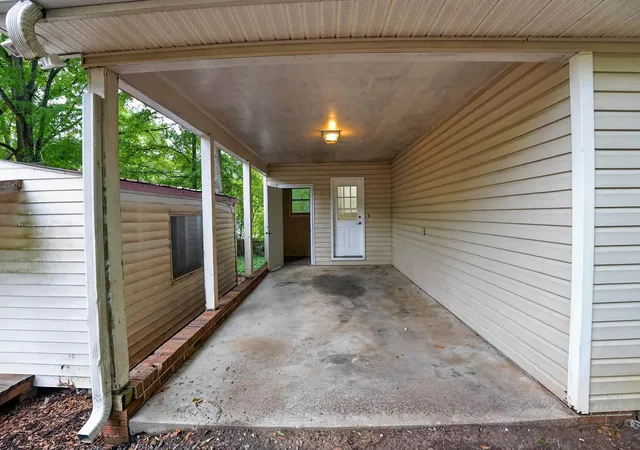 3rd image of 1701 Lyndon Ave, Anderson, SC 29624 | MLS# SPN339977