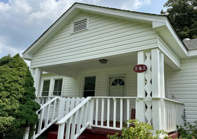 Photo 2 of Sale Pending at 620 W Cherokee St, Chesnee, SC 29323 | MLS# SPN339993 | Listing updated on 2026-09-29
