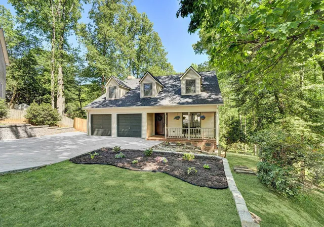 Photo 1 of Sale Pending at 105 Summer Crk Ct, Greer, SC 29650 | MLS# SPN340007 | Listing updated on 2026-08-06