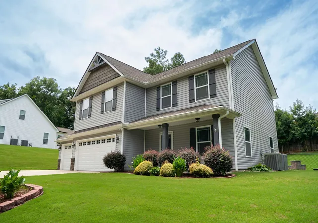 Photo 3 of Sale Pending at 750 Old Canaan Rd, Spartanburg, SC 29306 | MLS# SPN340031 | Listing updated on 2026-08-21