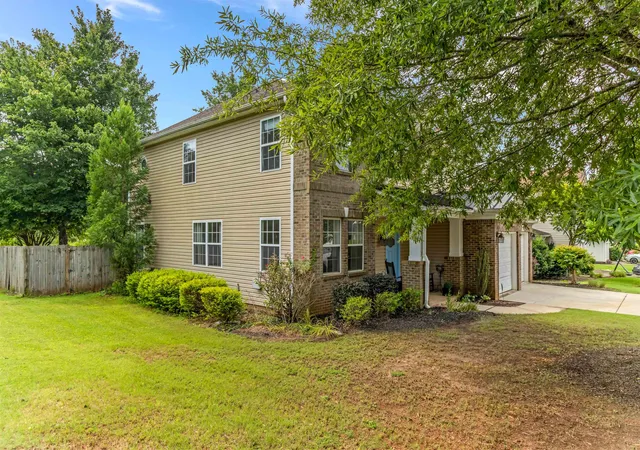 Photo 3 of Single family home for sale at 457 Etowah Dr, Roebuck, SC 29376 | MLS# SPN340033 | Listing updated on 2026-10-02