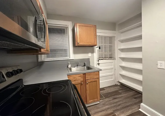 Listing Photo 5 - Condo for sale in building located at 1072-1078 Otis Blvd, Spartanburg, SC 29302