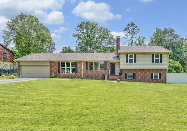 Photo 1 of Sale Pending at 116 Galaxie Pl, Spartanburg, SC 29307 | MLS# SPN340064 | Listing updated on 2026-09-05