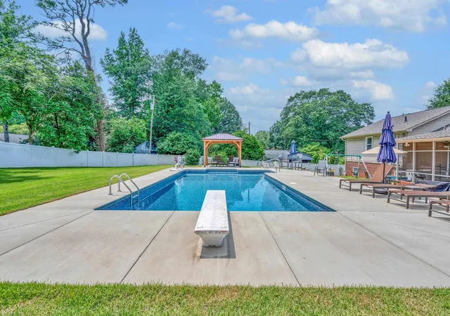 Photo 3 of Sale Pending at 116 Galaxie Pl, Spartanburg, SC 29307 | MLS# SPN340064 | Listing updated on 2026-09-05