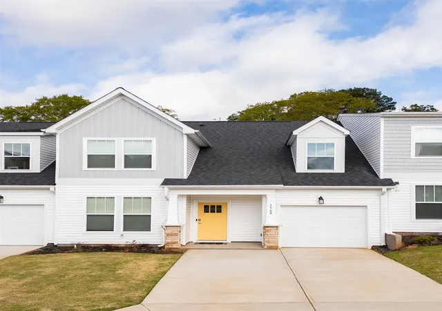 Photo 1 of Sale Pending at 1568 Shallons Ct, Spartanburg, SC 29301 | MLS# SPN340079 | Listing updated on 2026-08-24
