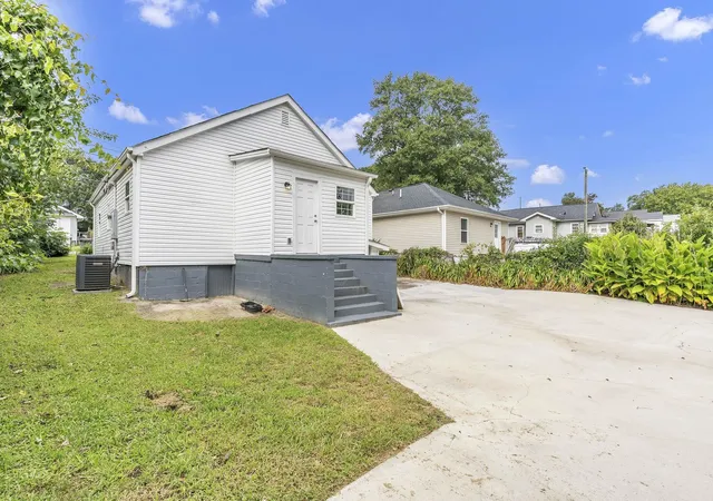 Photo 30 of Single family home for sale at 34 Jamison St, Greenville, SC 29611 | MLS# SPN340111 | Listing updated on 2026-08-03