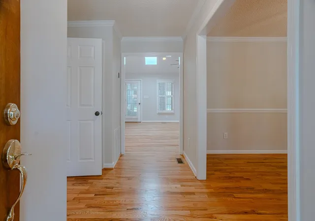 Photo 5 of Single family home for sale at 109 Cameron Ln, Gaffney, SC 29341 | MLS# SPN340124 | Listing updated on 2026-08-18