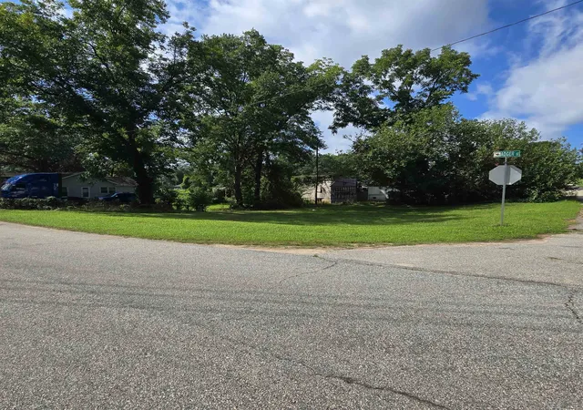 1st image of 40 Adger St, Spartanburg, SC 29301 | MLS# SPN340171