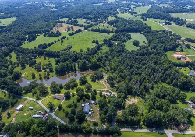 1st image of 2209 Motlow Creek Rd, Campobello, SC 29322 | MLS# SPN340256