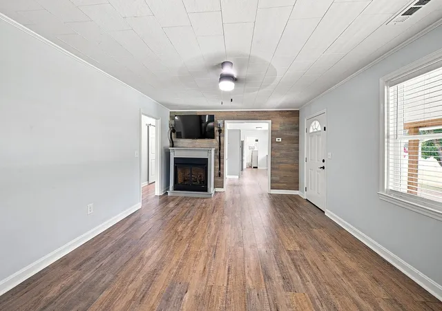 Photo 3 of Single family home for sale at 3501 Apple Orchard Rd, Clinton, SC 29325 | MLS# SPN340260 | Listing updated on 2026-08-12