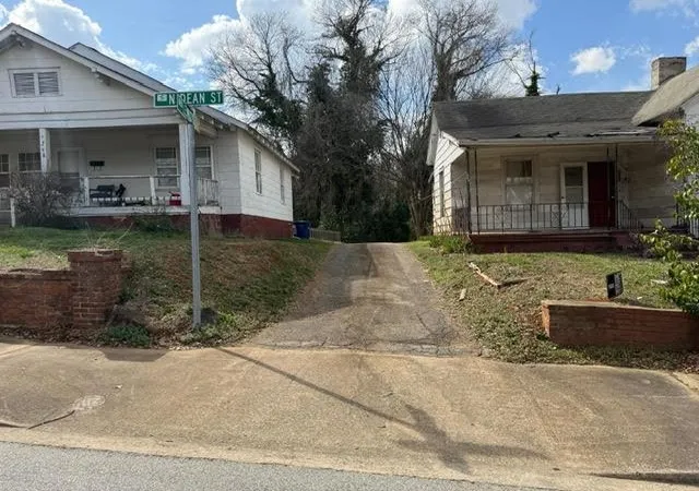 3rd image of 168 Lewis St, Spartanburg, SC 29302 | MLS# SPN340272