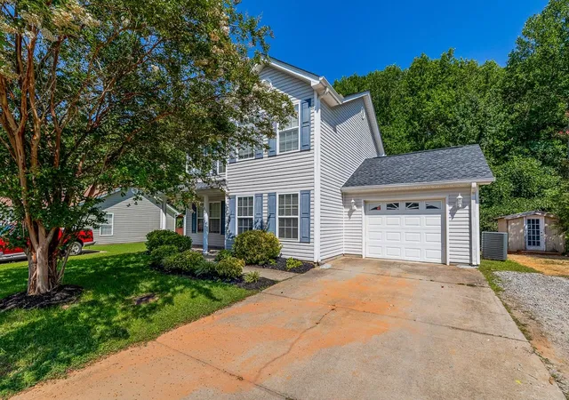 Photo 3 of Single family home for sale at 482 Pleasant Green Dr, Inman, SC 29349 | MLS# SPN340278 | Listing updated on 2026-09-03