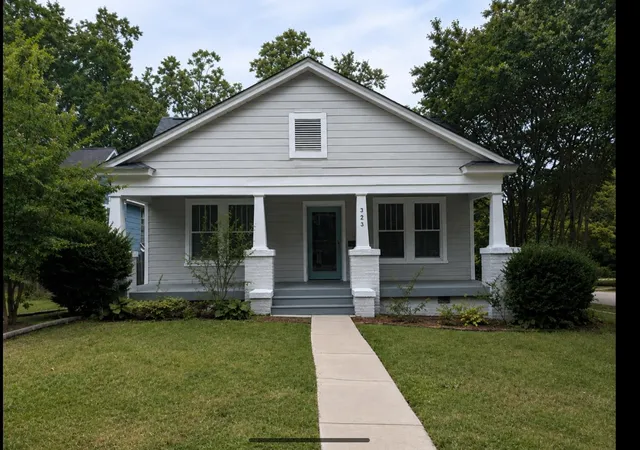 Photo 1 of Sale Pending at 323 S Hampton Dr, Spartanburg, SC 29306 | MLS# SPN340287 | Listing updated on 2026-09-22