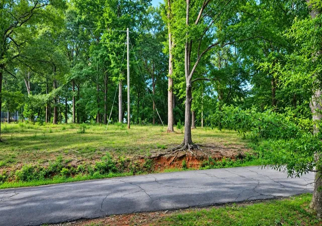 1st image of 273 Edgewater Rd, Inman, SC 29349 | MLS# SPN340300