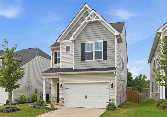 Photo 2 of Single family home for sale at 3032 Hillgate Trl, Boiling Springs, SC 29316 | MLS# SPN340306 | Listing updated on 2026-10-20