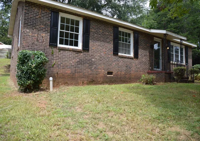 Photo 2 of Single family home for sale at 112 Nevada St, Spartanburg, SC 29306 | MLS# SPN340340 | Listing updated on 2026-09-05
