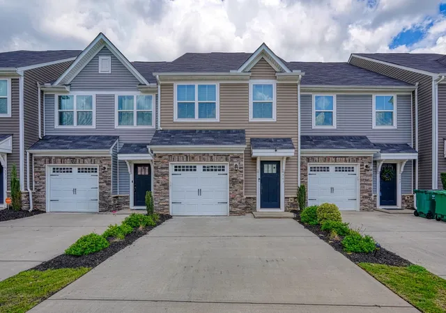 Photo 4 of Sale Pending at 563 Preakness, Spartanburg, SC 29301 | MLS# SPN340389 | Listing updated on 2026-10-02