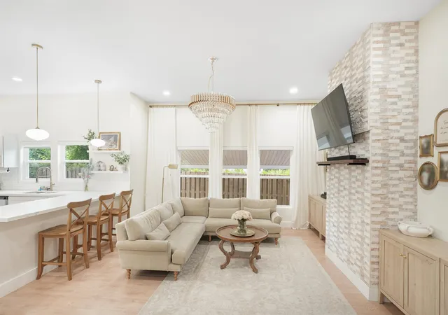 4th image of 56 Beverly Hills Dr, Spartanburg, SC 29301 | MLS# SPN340415