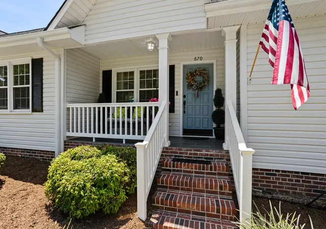 Photo 5 of Sale Pending at 670 Old Ml Rd, Campobello, SC 29322 | MLS# SPN340423 | Listing updated on 2026-08-25