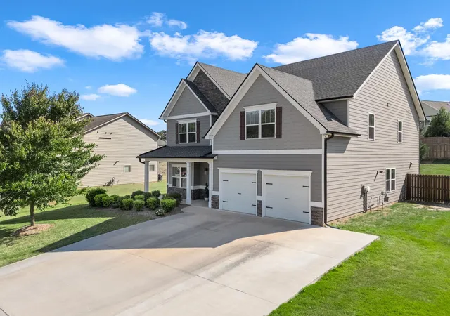 Photo 2 of Single family home for sale at 190 Colfax Dr, Boiling Springs, SC 29316 | MLS# SPN340439 | Listing updated on 2026-08-12