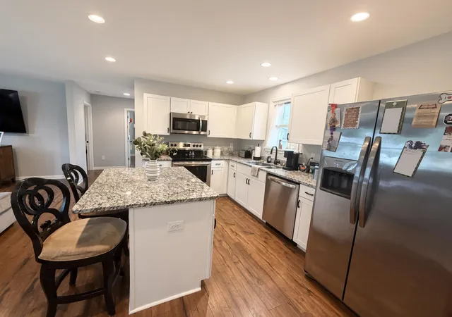 Photo 3 of Single family home for sale at 1565 White Oak St, Spartanburg, SC 29307 | MLS# SPN340464 | Listing updated on 2026-08-13