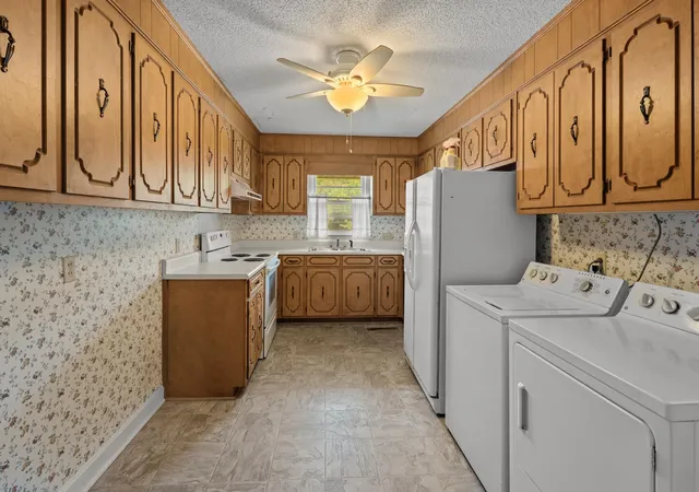 3rd image of 204 Catawba St, Union, SC 29379 | MLS# SPN340469