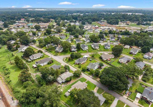 Photo 34 of Single family home for sale at 33 Lawrence St, Lyman, SC 29365 | MLS# SPN340474 | Listing updated on 2026-08-28