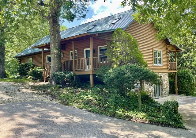 Photo 1 of Single family home for sale at 925 Highway 14 W, Landrum, SC 29356 | MLS# SPN340490 | Listing updated on 2026-08-21