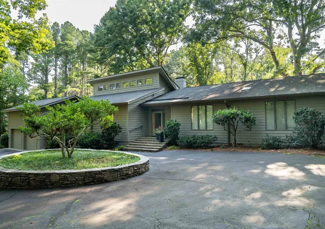 Photo 2 of Single family home for sale at 100 Wood Lily Ln, Spartanburg, SC 29307 | MLS# SPN340510 | Listing updated on 2026-09-04